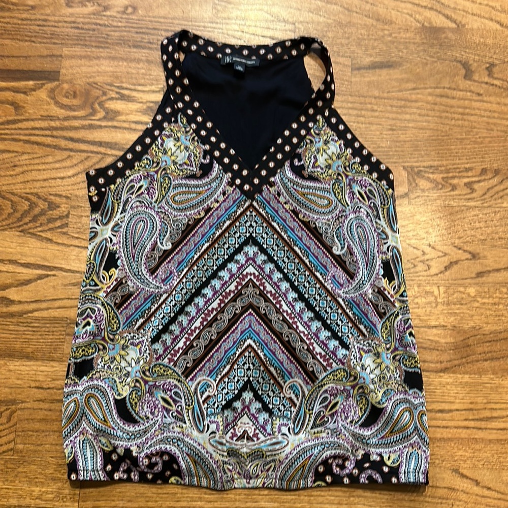 EUC INC Sz M V-neck patterned mesh cami tank top